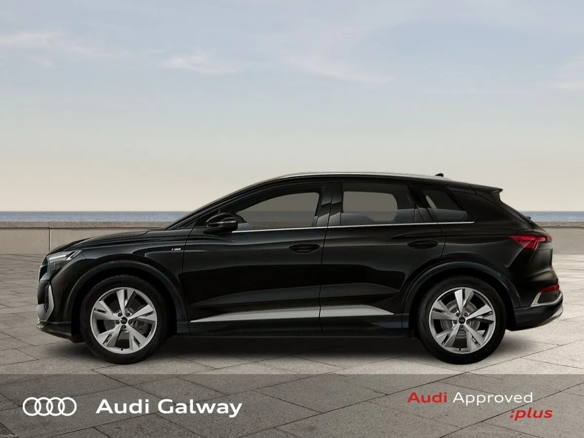 Audi Q4 e-tron E-TRON 45 ~BIG BATTERY~TECH~ S-LINE - Image 3