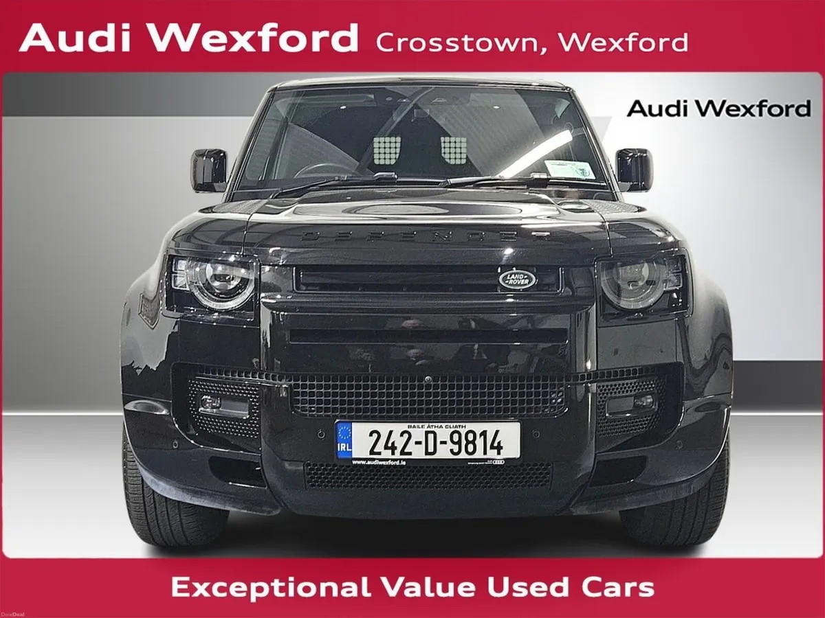 Land Rover Defender DEFENDER 110 3 Seat, 3.0 D SE - Image 3