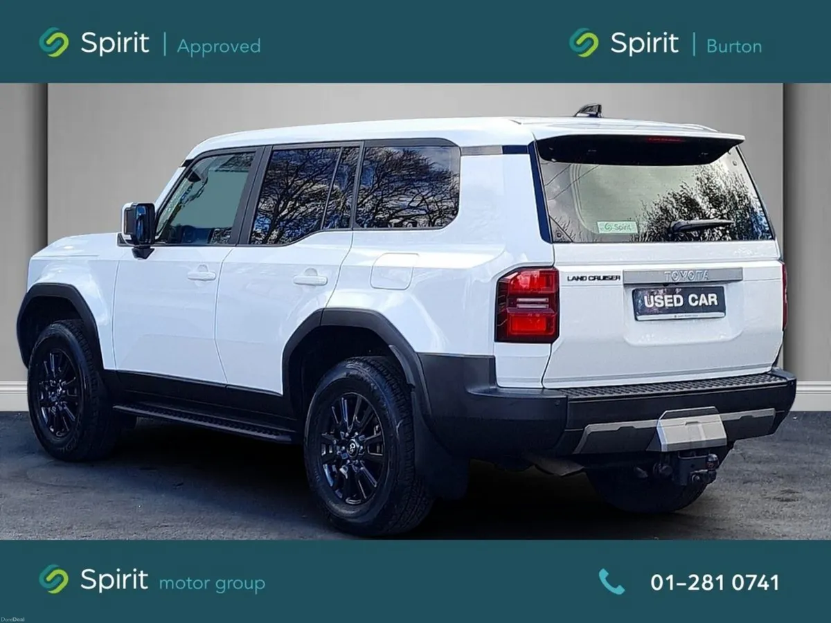 Toyota Land Cruiser LWB AUTO - Image 2