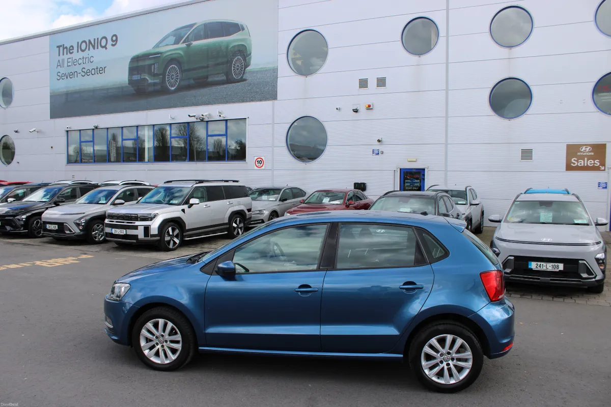 Volkswagen Polo 2016 - Image 2