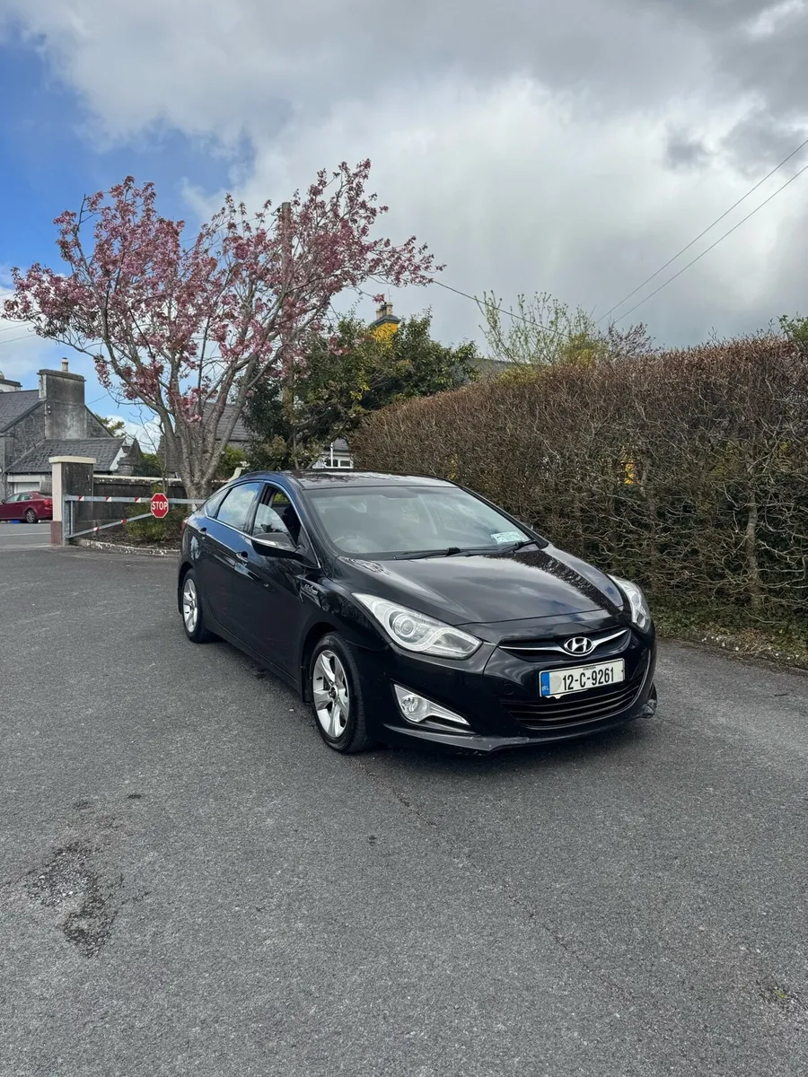 2012 Hyundai i40 Diesel - Image 1