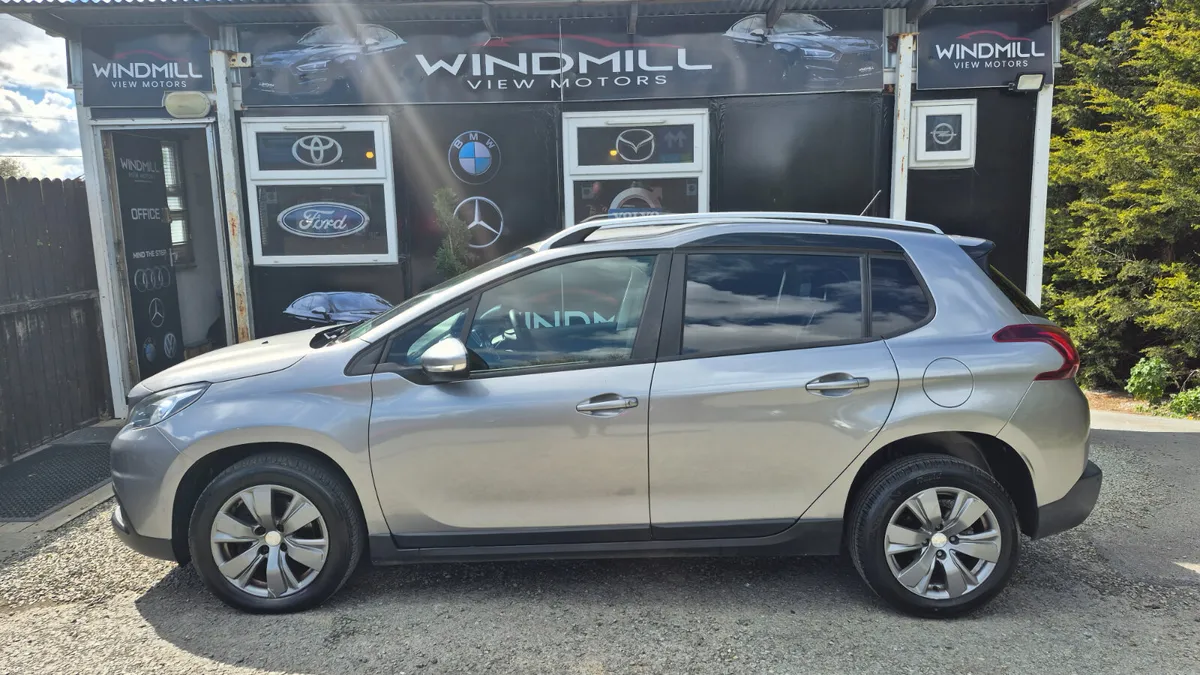 Peugeot 2008 ACTIVE 1.2 110 4DR AUTO - Image 4