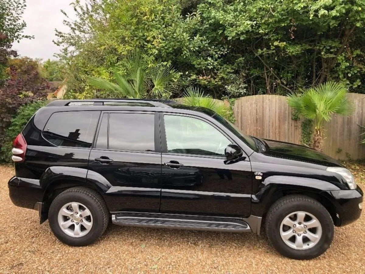 Toyota Land Cruiser 2009 - Image 2