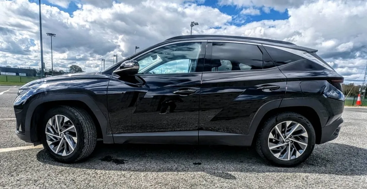 Hyundai Tucson Executive Plus 1.6l Diesel - Image 3