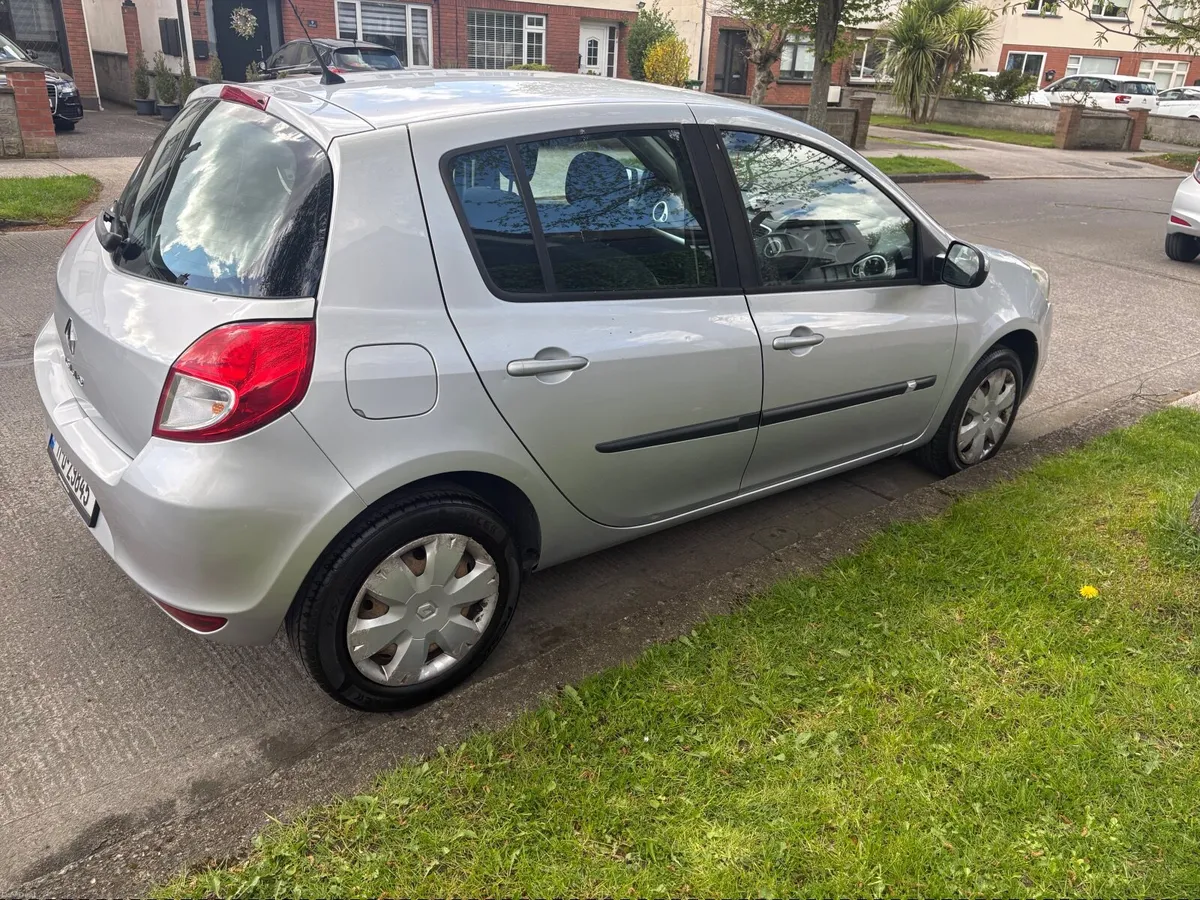 Serviced/Valeted/Tax/NCT Renault Clio low milage - Image 3