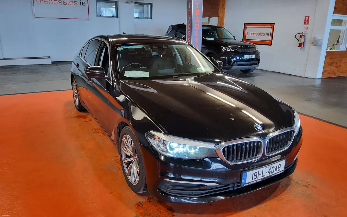 BMW 5-Series 2019 - Image 1