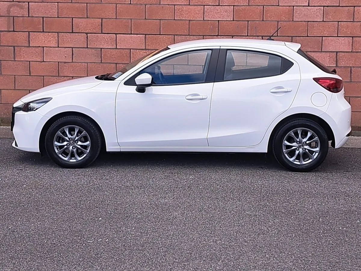 Mazda Mazda2 Centre-Line e-Skyactive 90 Bhp 1.5 Pe - Image 3