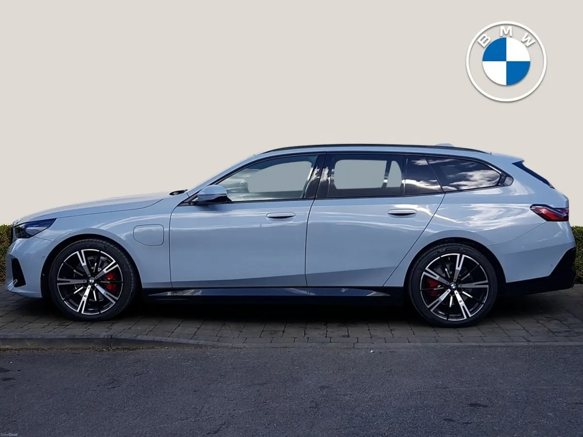 BMW 5-Series 530e M Sport - Image 3
