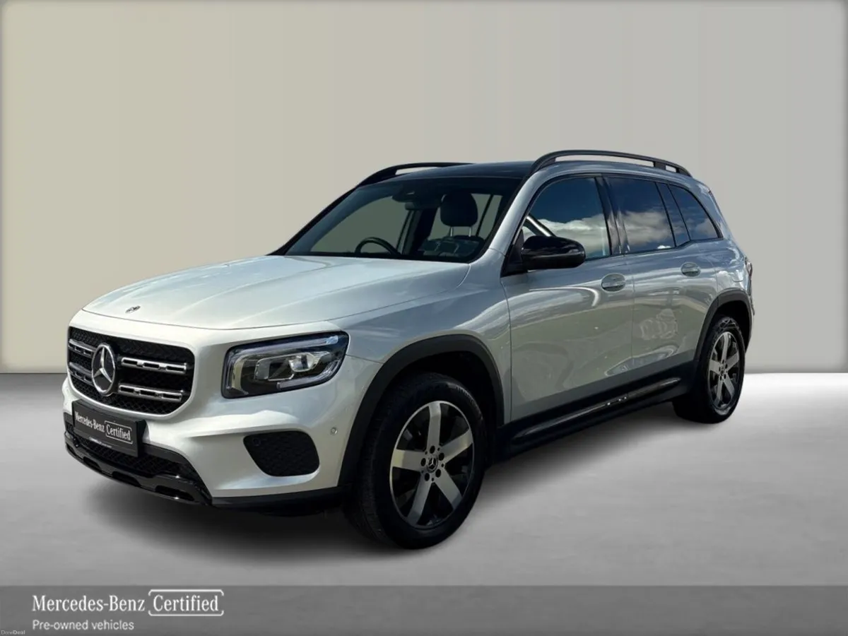 Mercedes-Benz GLB 200d Progressive Line | Pan roof - Image 3