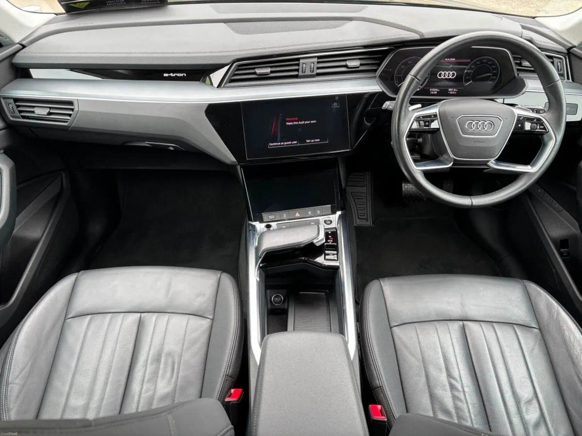 Audi e-tron 50 TECHNIK 22" ALLOYS QUATTRO BLACK LE - Image 2