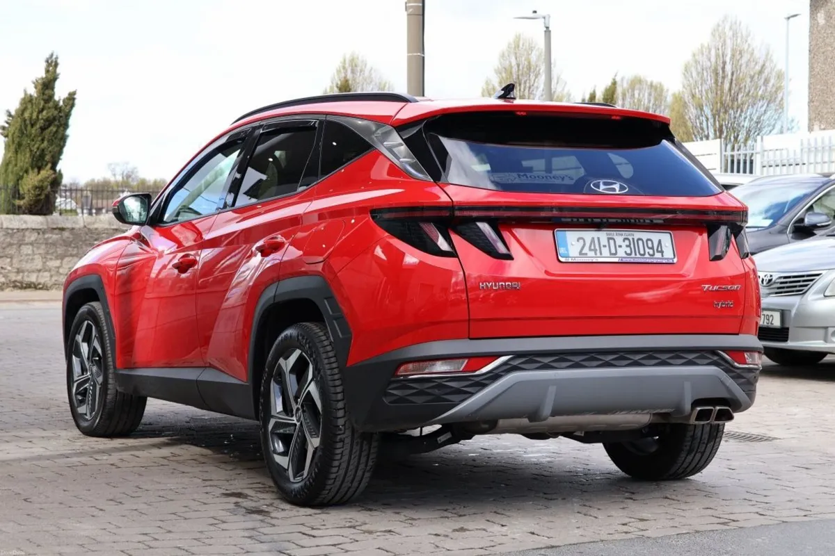 Hyundai Tucson 2WD Executive Plus HEV STG Auto - Image 4