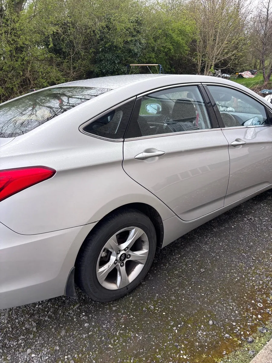 2012 Hyuandi I40 1.7 - Image 4