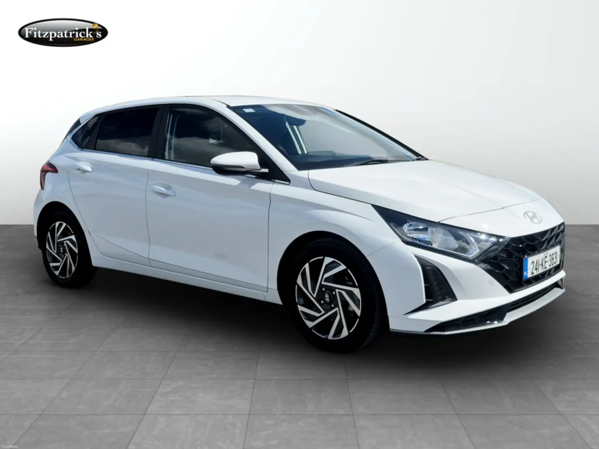 Hyundai i20 Deluxe 2024 - €500 voucher included - Image 1