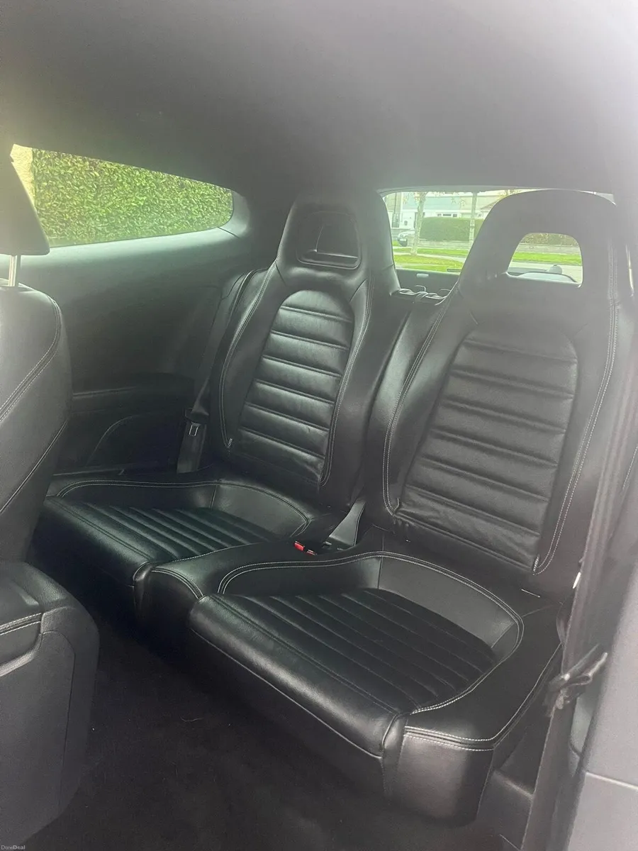 2014 Sirocco in excellent condition - Image 4