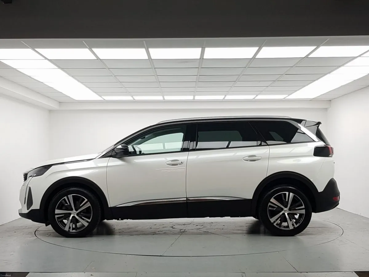 Peugeot 5008 1.2 PureTech 130bhp Auto Allure - Image 5