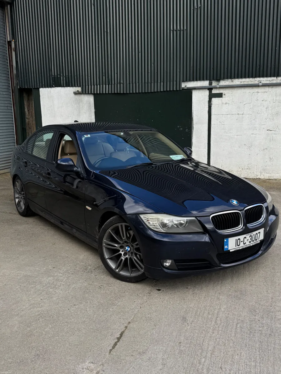 BMW 3-Series 2010 Luxury New NCT - Image 1