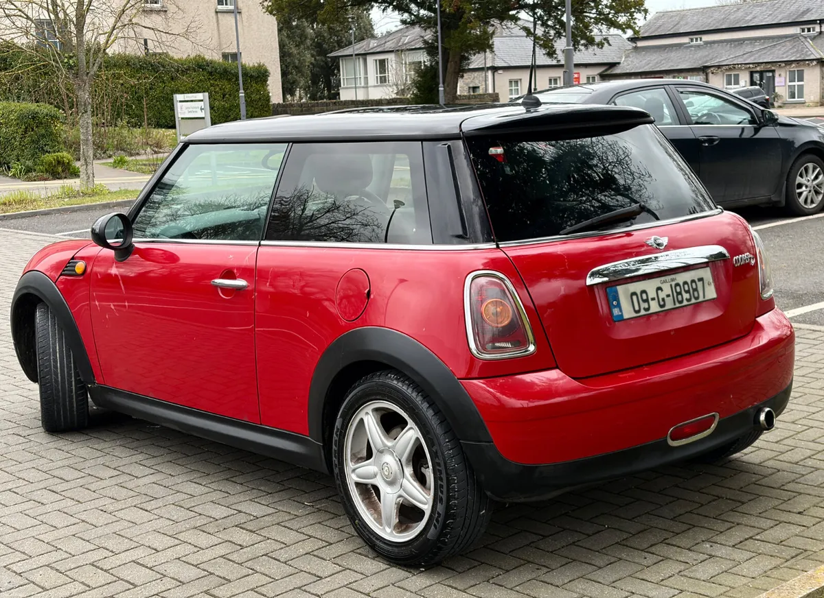 Mini Cooper 2009 1.6 Diesel new nct 5/27 tax 8/26 - Image 4