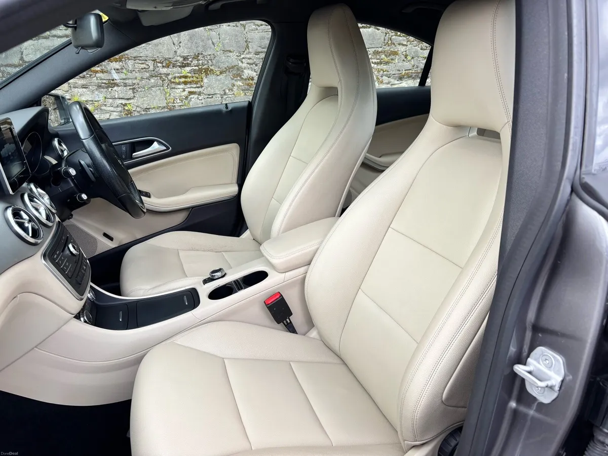 Mercedes CLA 200 Diesel Automatic Urban - Image 2