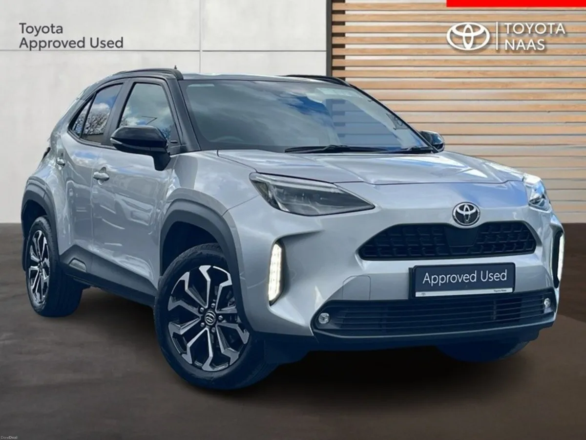 Toyota Yaris Cross YARIS CROSS LUNA SPORT BI - Image 1