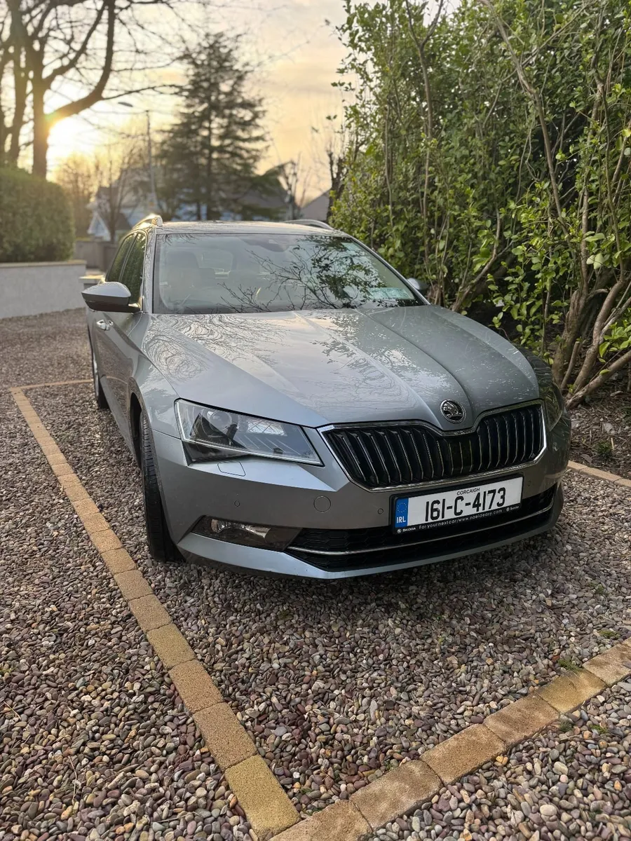 Skoda Superb 2016 - Image 1