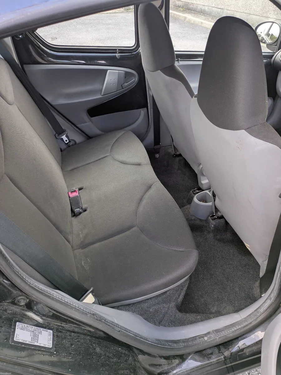 Toyota Aygo 2011 - Image 3