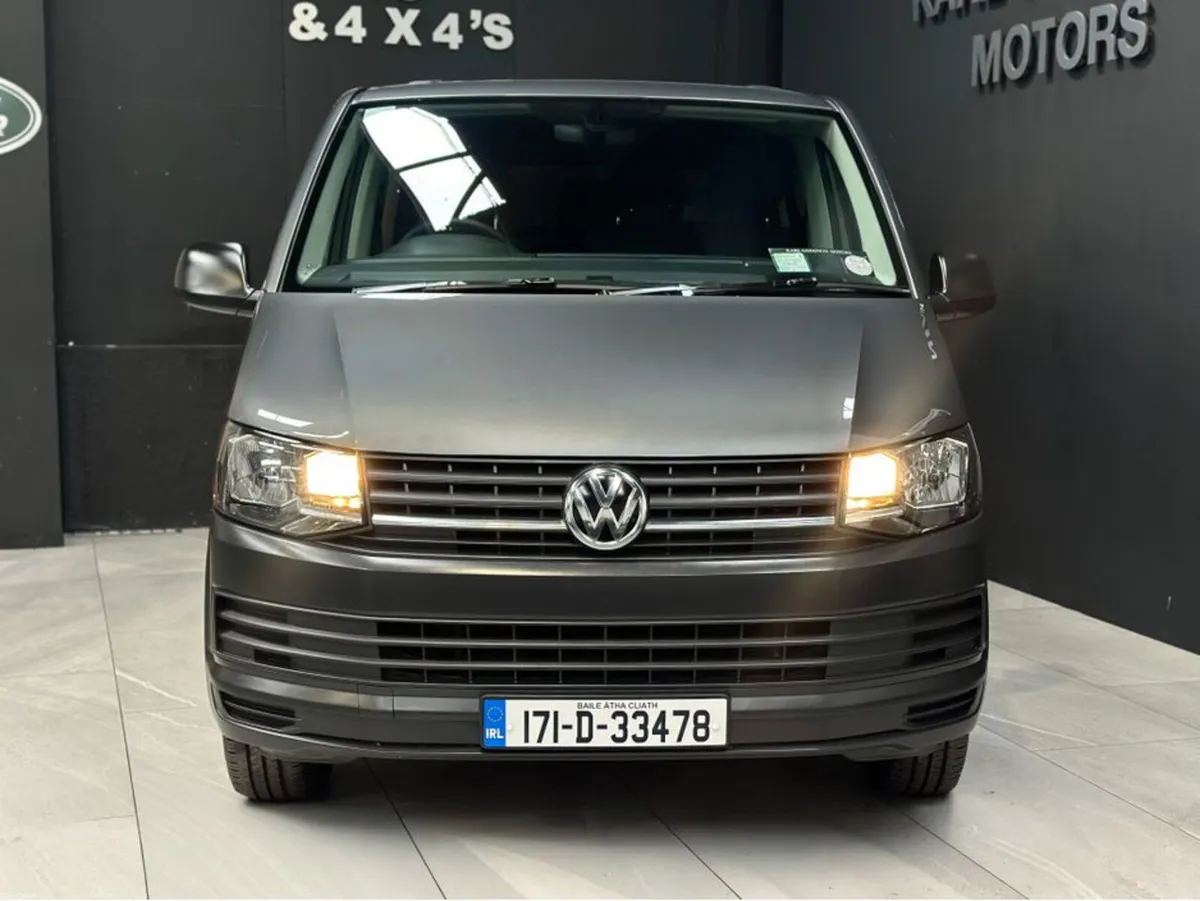 T6  TREND TDI  9 SEATER - Image 3