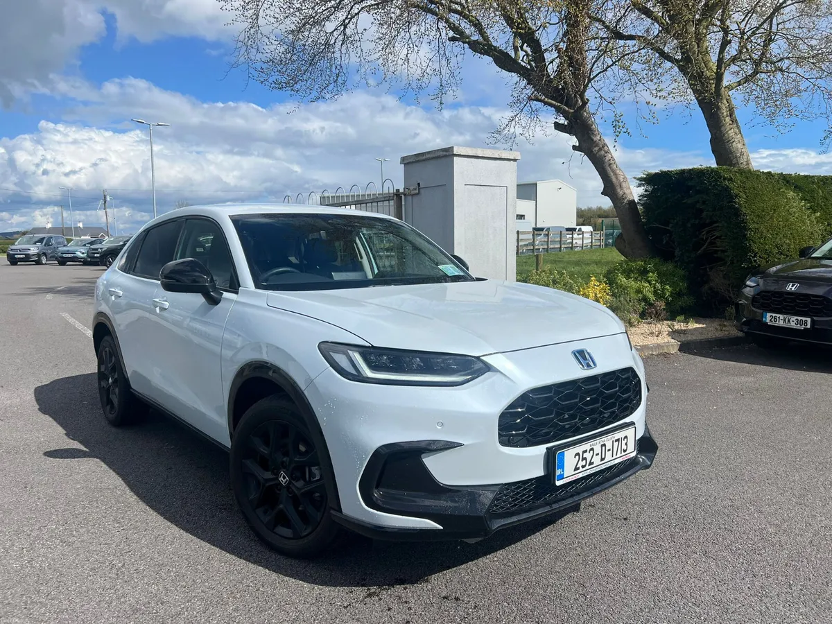 Honda ZR-V Sport e:HEV  2025 - Image 1