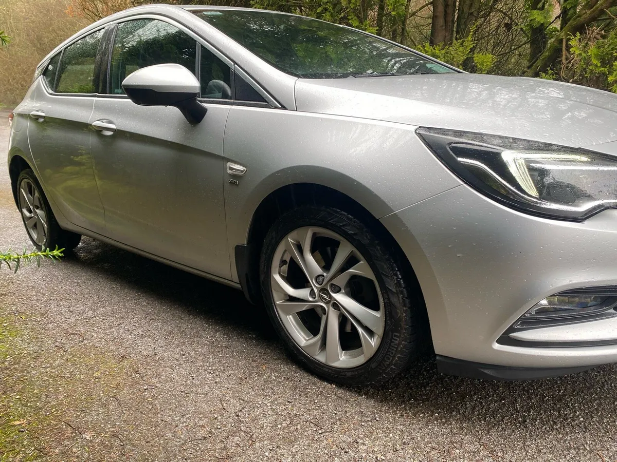 Opel Astra SRI, 1.6CDTI  hatchback - Image 3