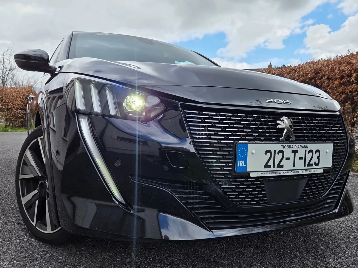 Peugeot 208 GT - Image 4