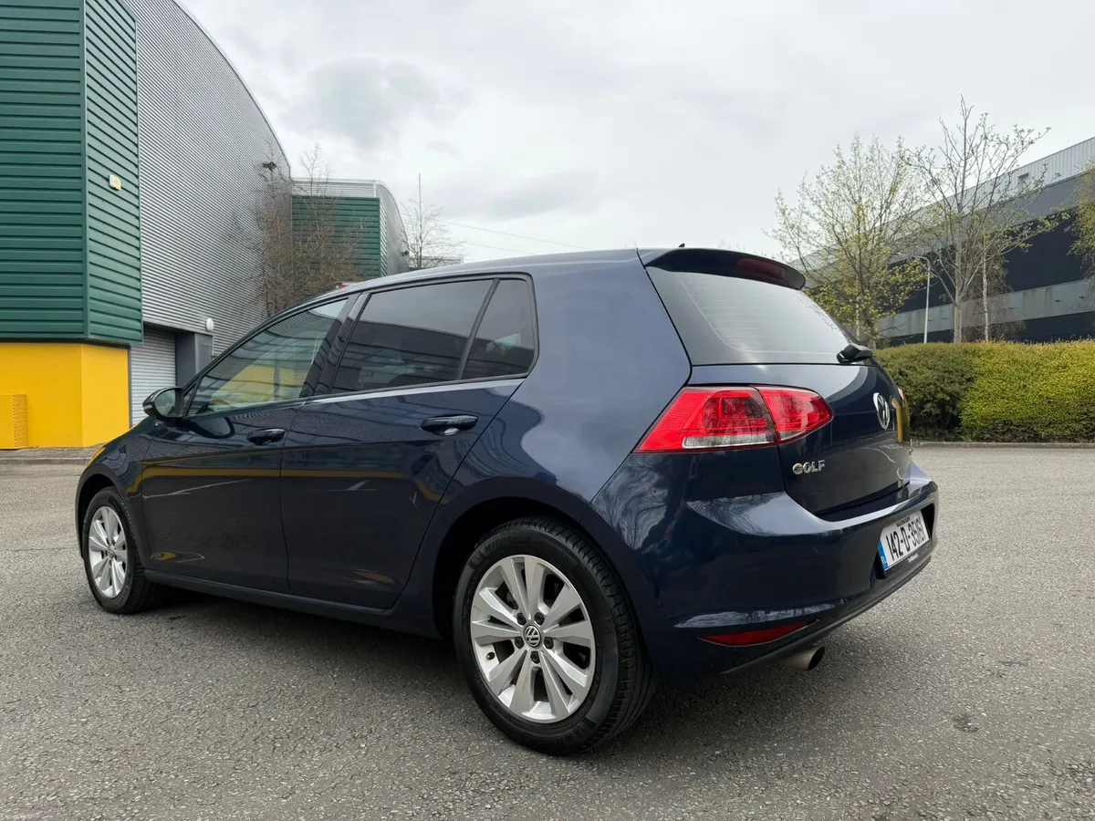 Volkswagen Golf 1.2 TSI DSG Trendline - Image 3