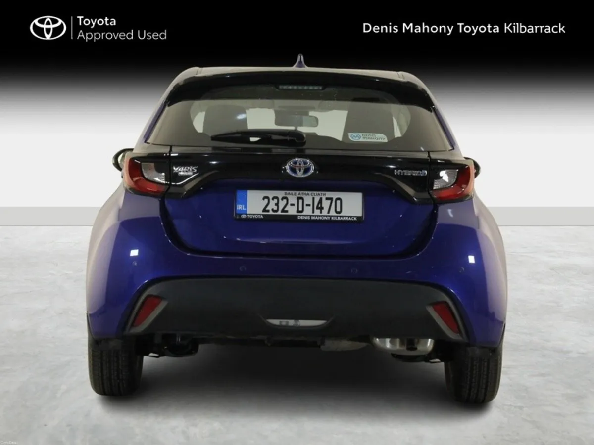 Toyota Yaris HYBRID LUNA - Image 4