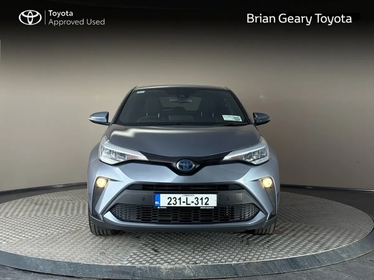 Toyota C-HR HYBRID SPORT - Image 5