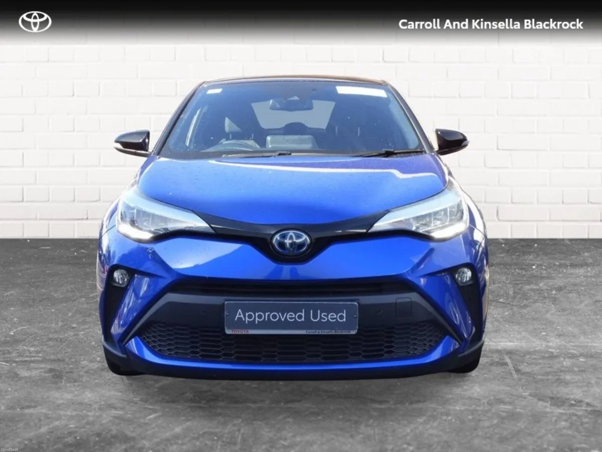 Toyota C-HR Hybrid Sport - Image 4