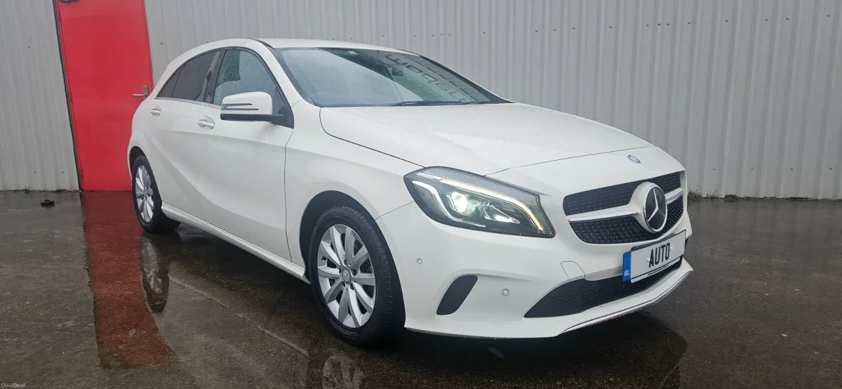 Mercedes A-Class automatic 1.6 petrol low kms - Image 3