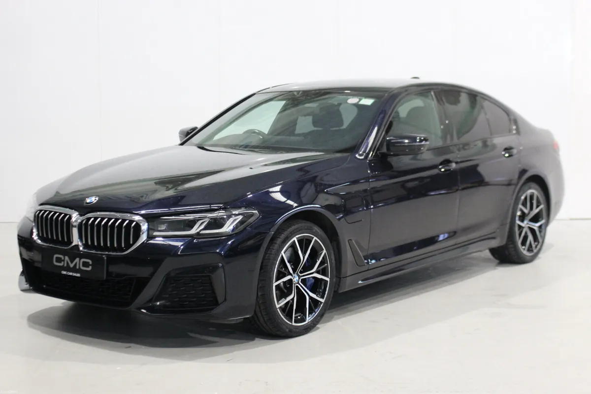 BMW 5-Series 530e 2021 MSPORT - Image 3