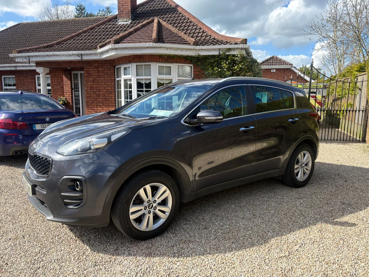 Kia Sportage 2016 , 1.7 Diesel, 6 speed manual - Image 2