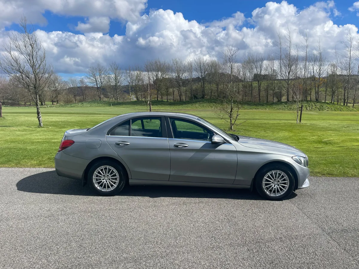 Mercedes-Benz C-Class 2015 - Image 2