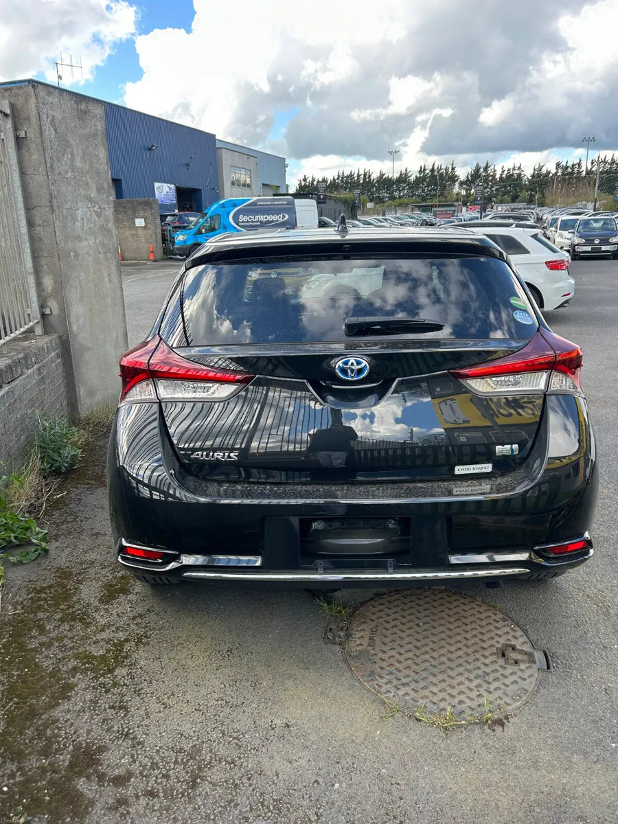 Toyota Auris - Image 4