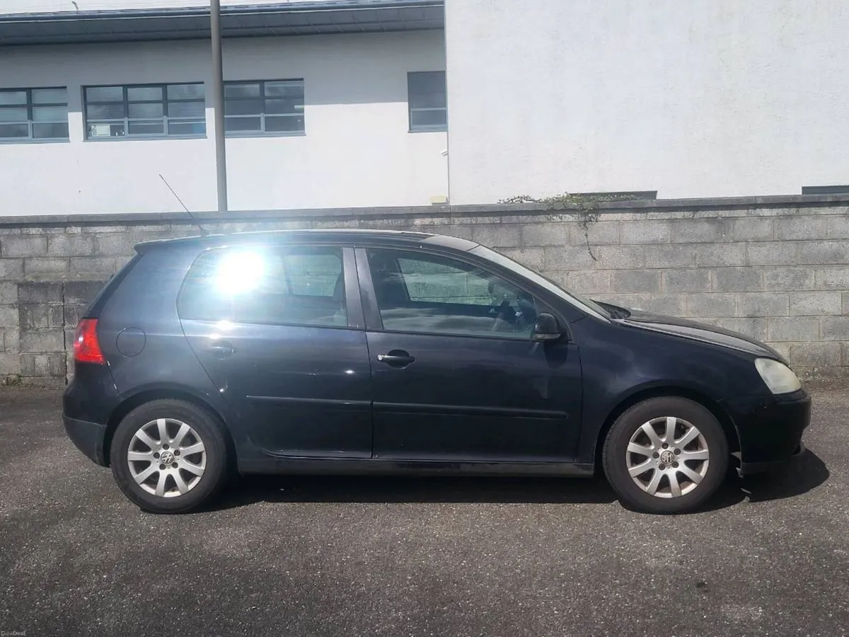 GOLF COMFORTLINE 1.4 PETROL - Image 3
