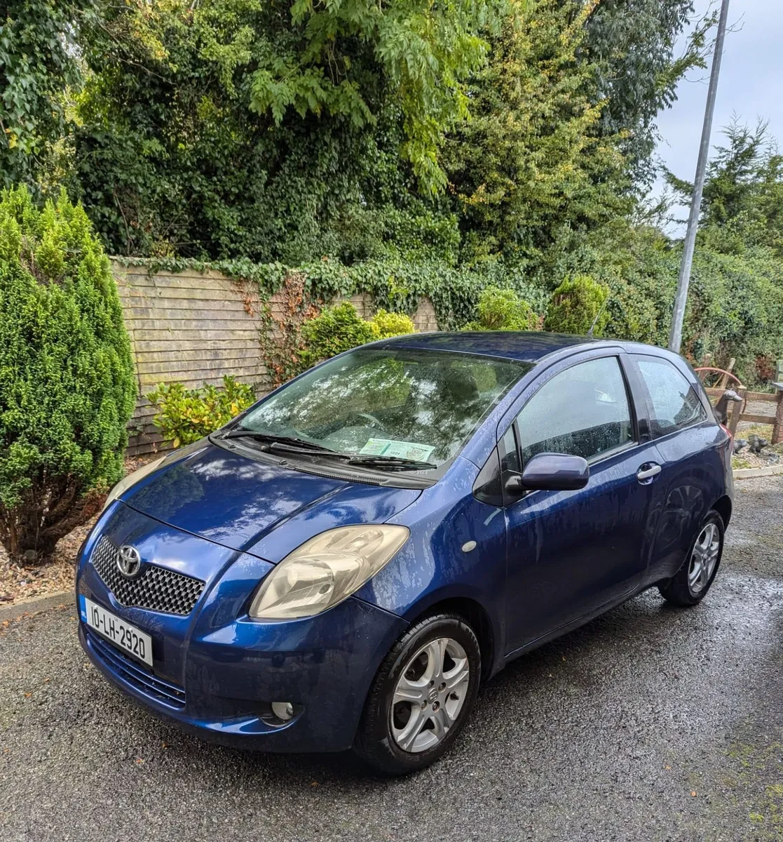 Toyota Yaris 2010 - Image 1