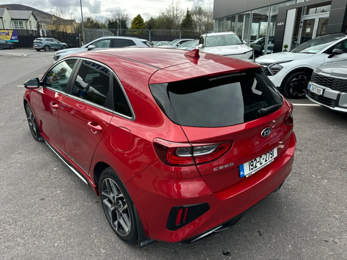 Kia Ceed Gt-Line 1.6 Diesel 2019 (192) - Image 3