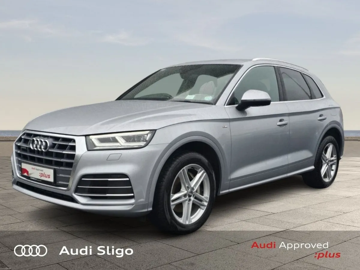 Audi Q5 2.0TFSI e 299Hp quattro S Line Auto - Plug - Image 4