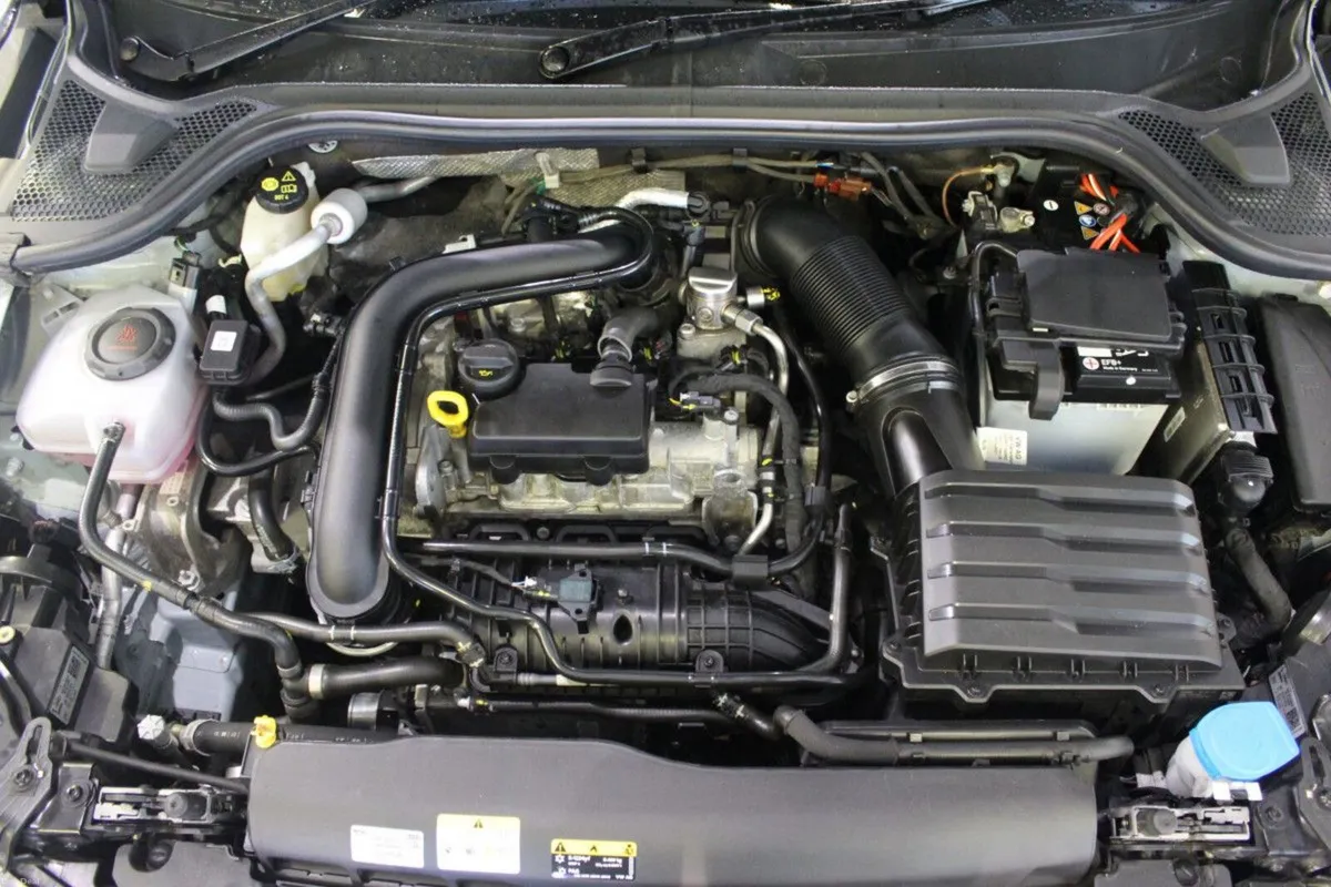 Audi A1 30 TFSI 110HP S-T S line - TENDER 9 - Image 4