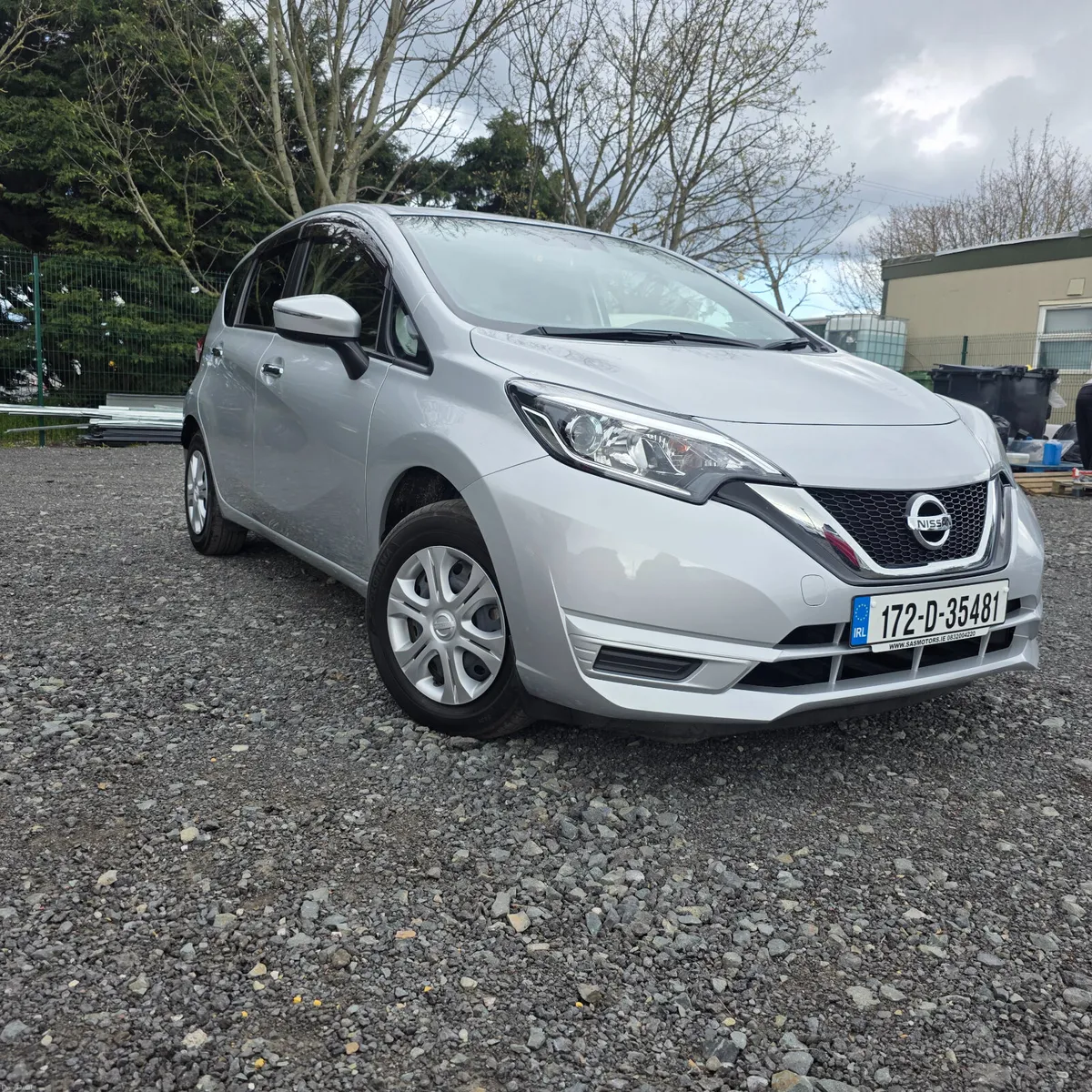 Nissan Note 2017 Automatic - Image 2