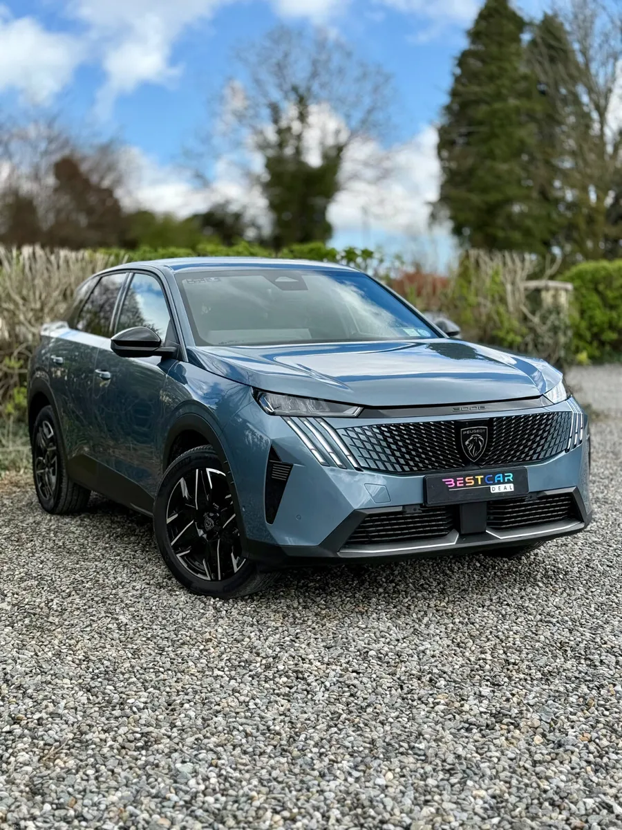 2025 Peugeot 3008 1.2 MHEV Allure Auto - Image 1