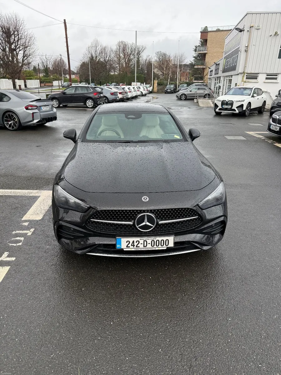 2024 Mercedes-Benz CLE 300 E AMG Line Premium - Image 2