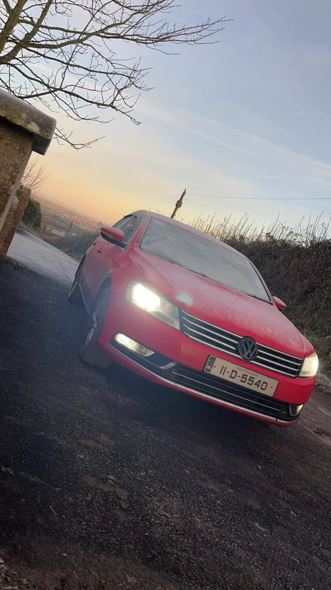 2011 Volkswagen Passat 1.6l TDI - Image 2