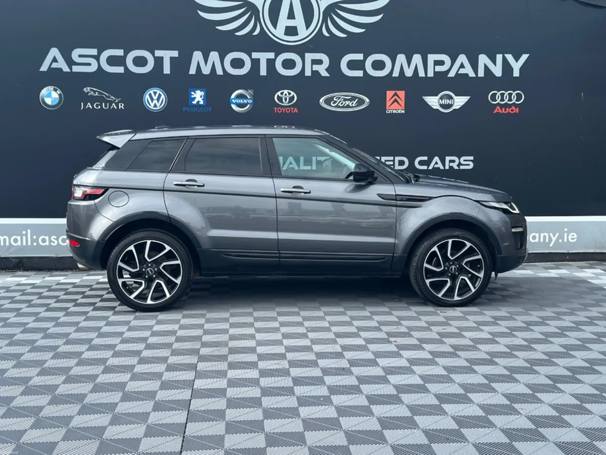Land Rover Range Rover Evoque 2.0 ED4 SE TECH 2WD - Image 5