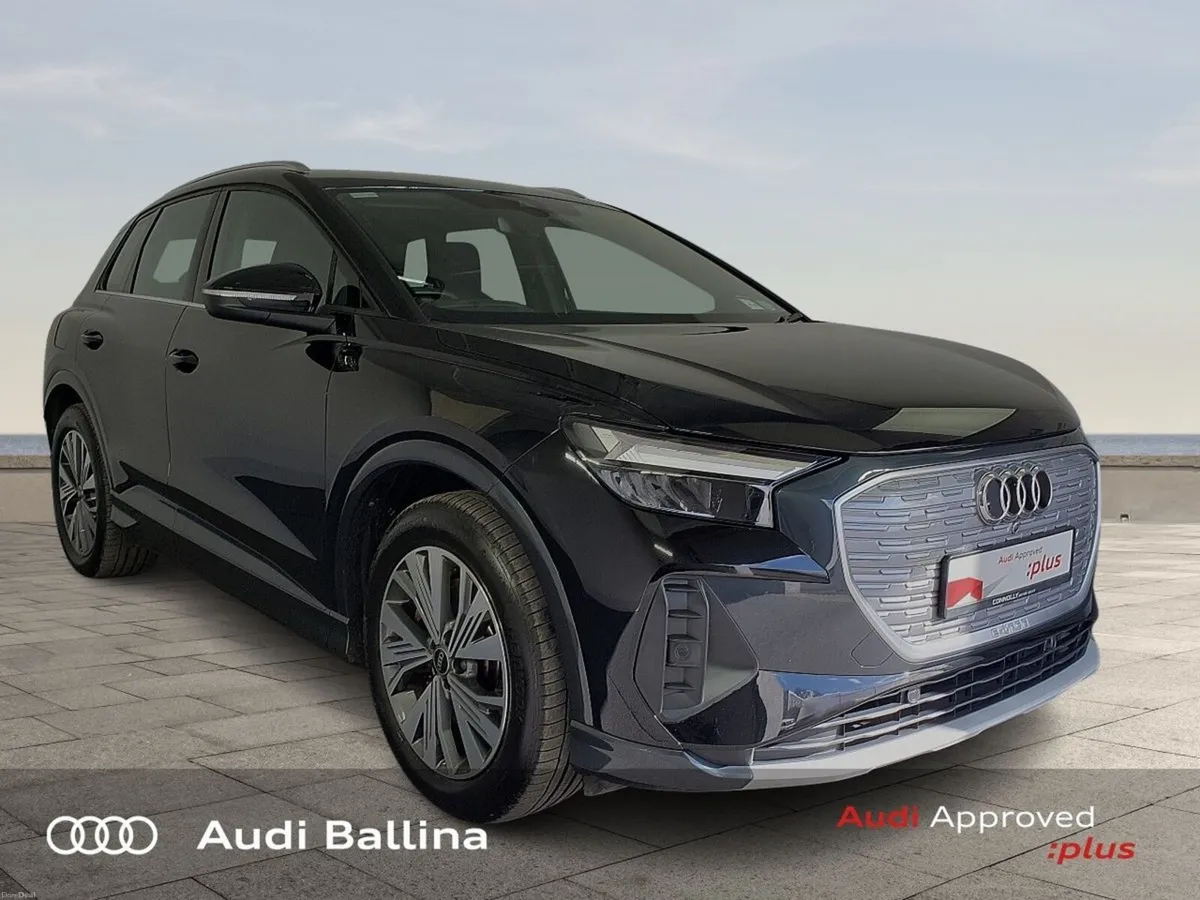 Audi Q4 e-tron Q4 | SPORT | AUTO - Image 1