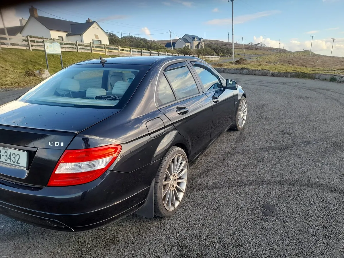 2010 Mercedes c200 cdi - Image 3